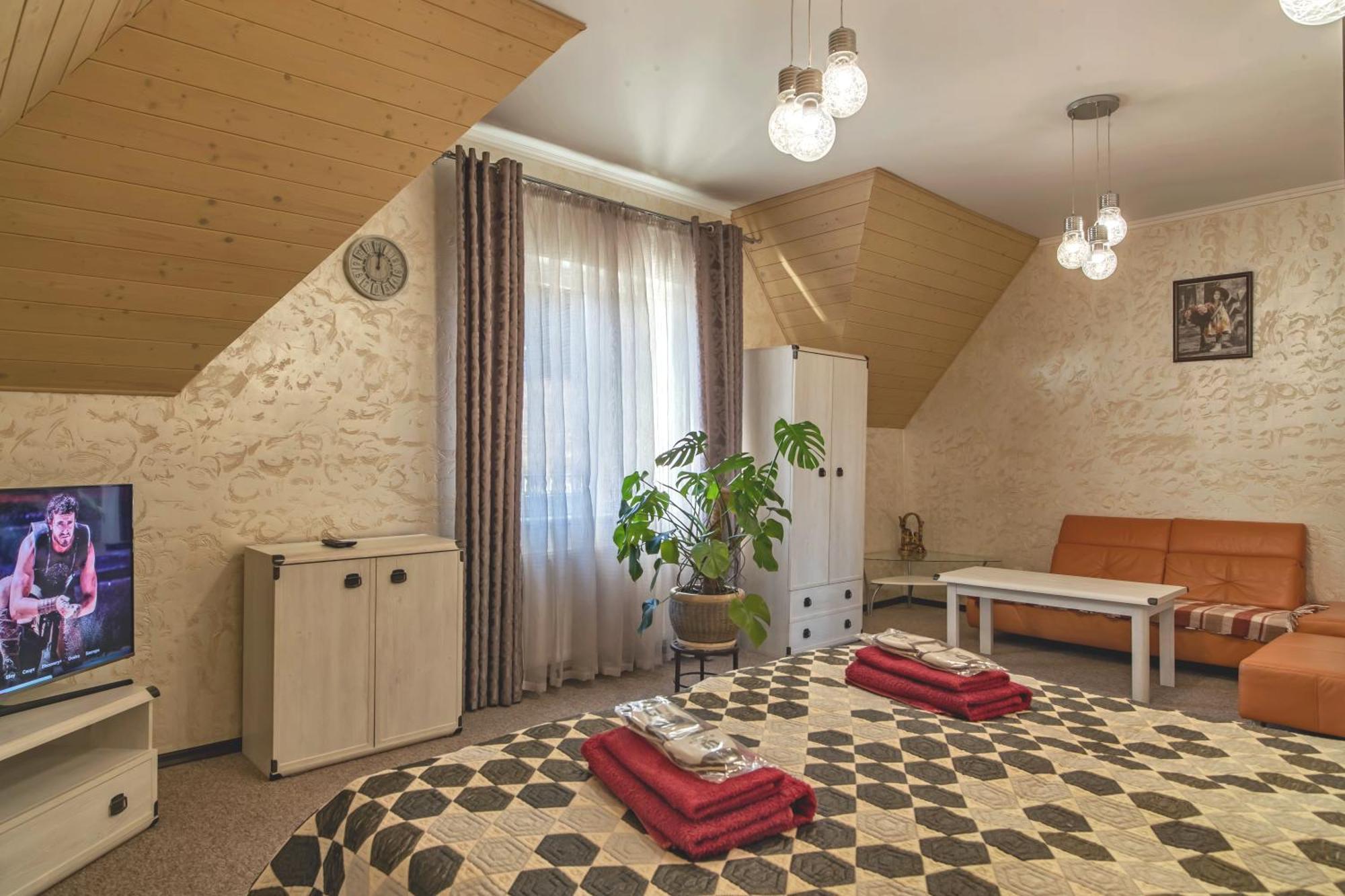 Favar Carpathians Skhidnytsia Exterior photo